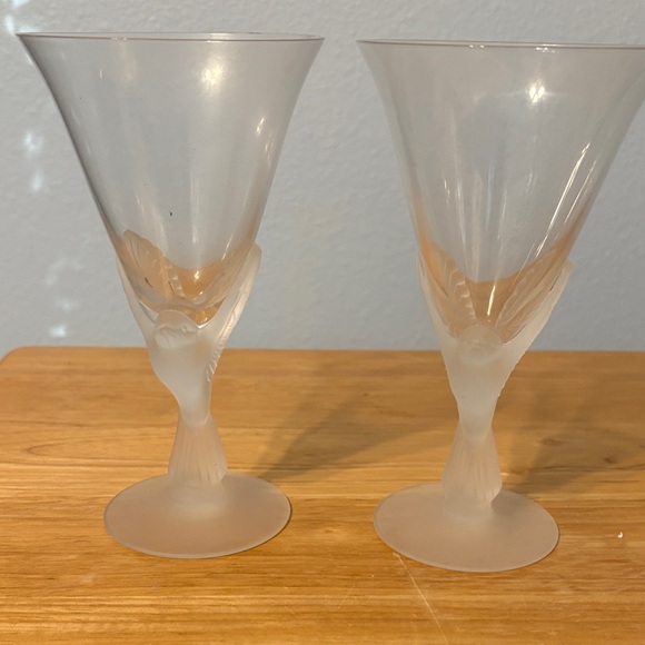 Frosted Glass Bird Stem Goblets